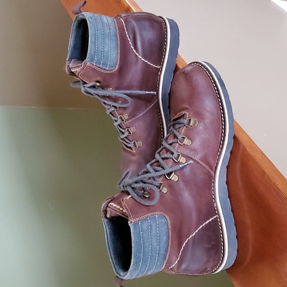 Bata lace up boots - Picture 12 of 16